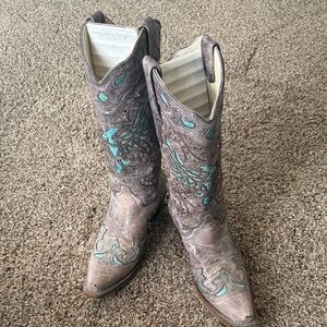 Corral Vintage - Women's Western Heeled Boots - Brown and Turquoise